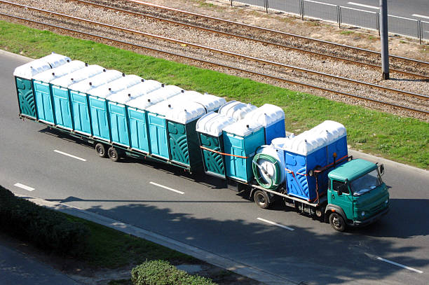 Best Construction site porta potty rental  in Cayuga, IN